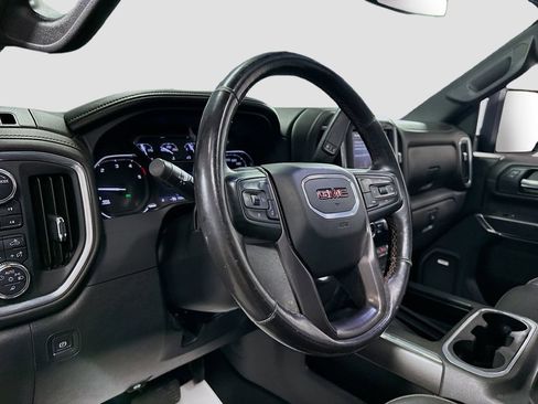 Used 2021 GMC Sierra 3500 AT4 w/ AT4 Preferred Package AWD/4WD image 10