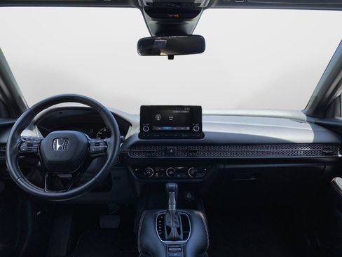 Certified 2025 Honda HR-V Sport image 36