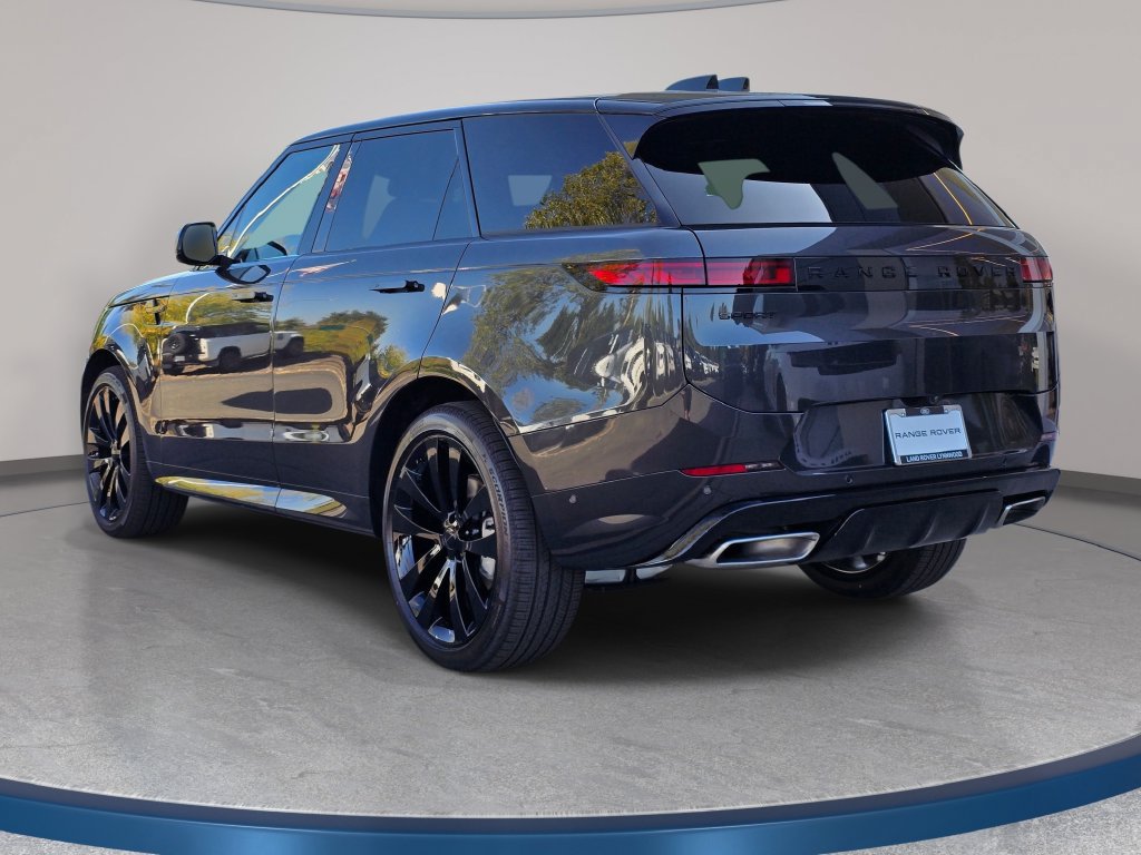 New 2027 Land Rover Range Rover Sport Dynamic SE AWD/4WD image 7