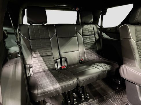 New 2026 Cadillac Escalade Platinum Sport w/ LPO, ONYX Package AWD/4WD image 37