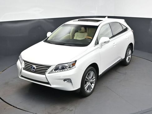 Used 2015 Lexus RX 450h FWD image 30