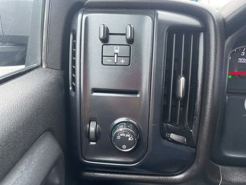 Used 2019 Chevrolet Silverado 2500 W/T w/ Snow Plow Prep Package image 14