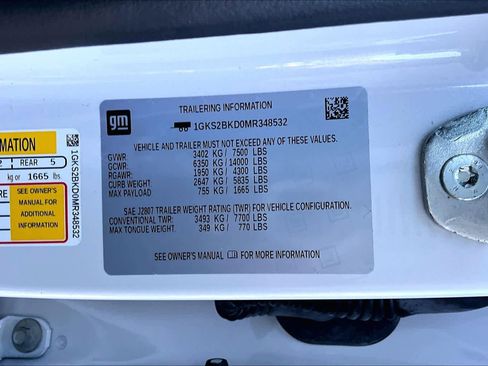 Used 2021 GMC Yukon SLT w/ SLT Premium Package AWD/4WD image 34