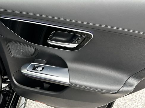 Certified 2022 Mercedes-Benz C 300 4MATIC Sedan image 19