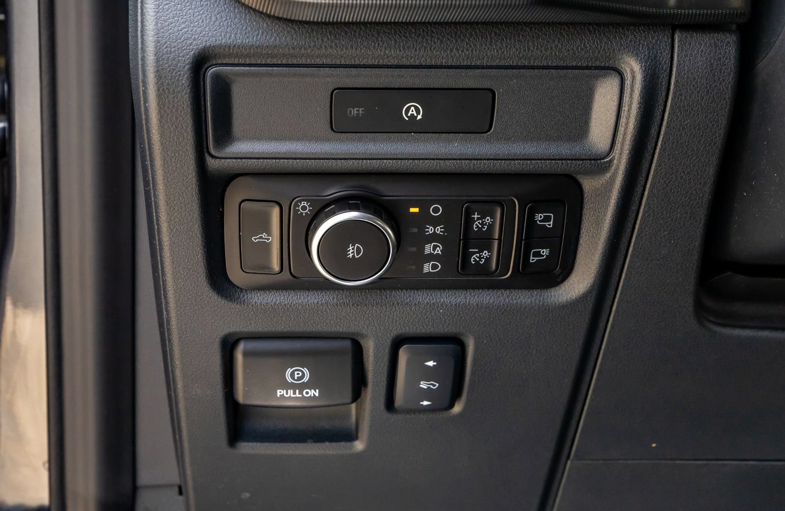 Used 2025 Ford F150 Platinum AWD/4WD image 22