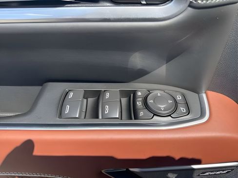 New 2026 GMC Sierra 3500 Denali Ultimate AWD/4WD image 30