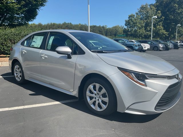 New 2027 Toyota Corolla LE FWD image 4