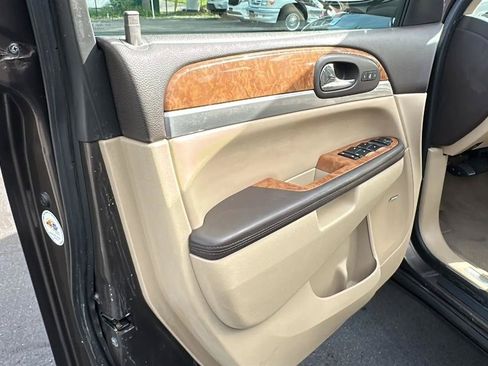Used 2011 Buick Enclave CXL AWD/4WD image 18