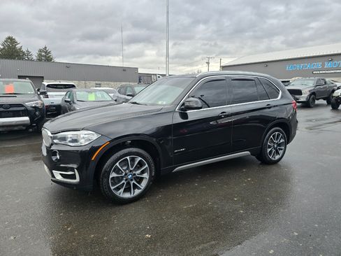 Used 2018 BMW X5 xDrive35i w/ M Sport Package image 3