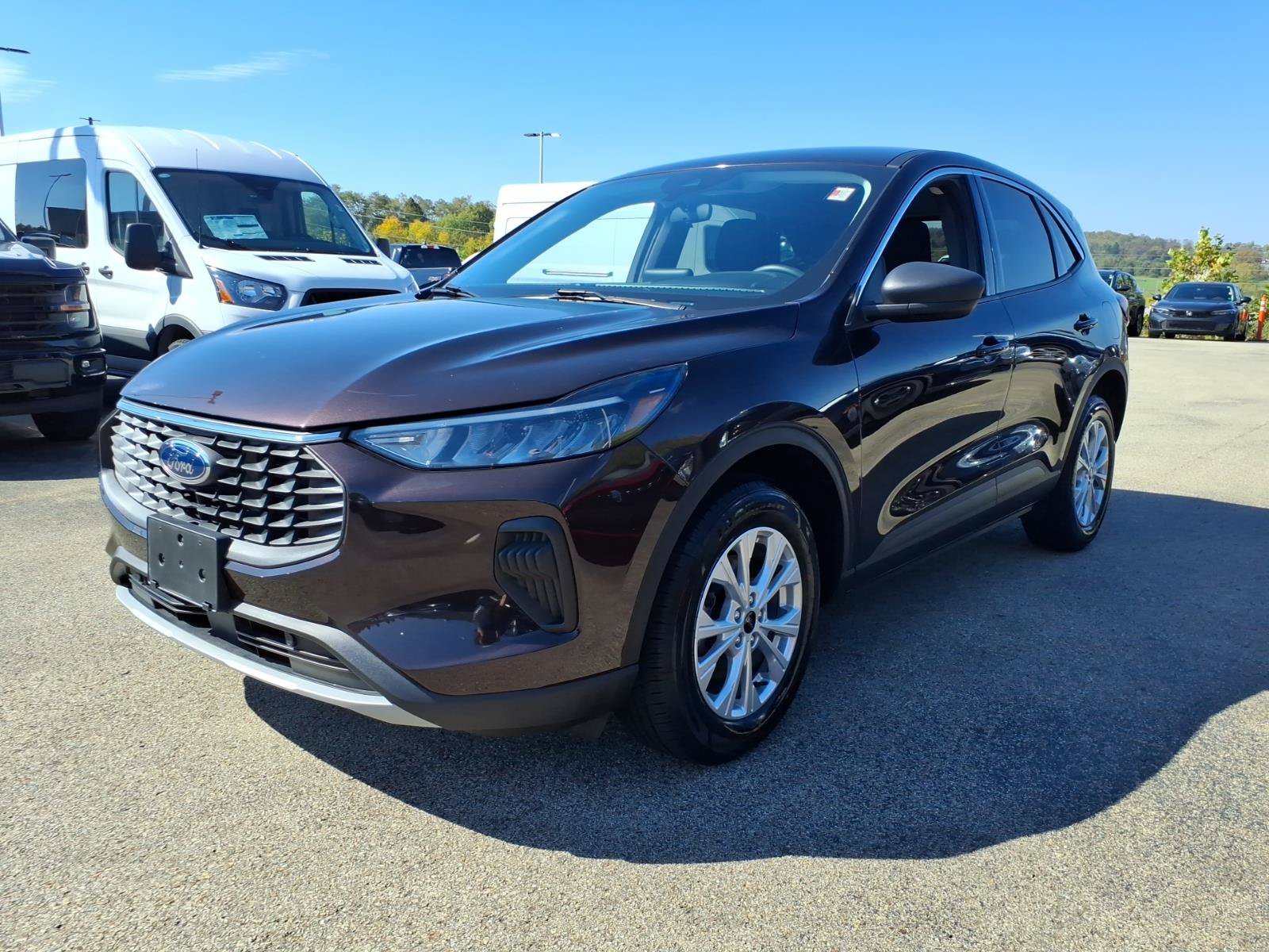 Used 2023 Ford Escape Active AWD/4WD image 3