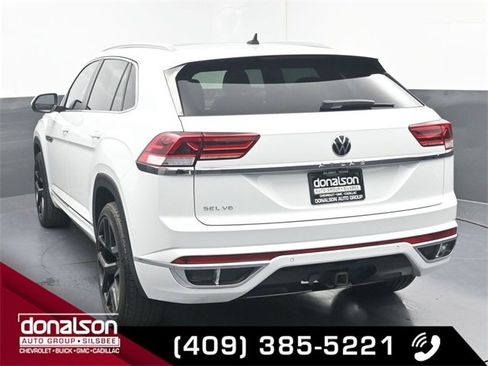 Used 2020 Volkswagen Atlas Cross Sport SEL R-Line image 4