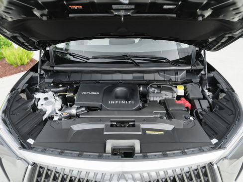 Certified 2026 INFINITI QX60 Luxe w/ Family Package FWD image 44