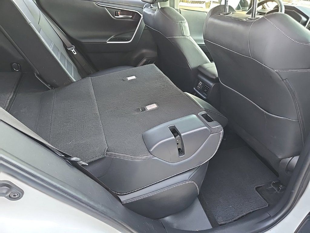 Used 2019 Toyota RAV4 Limited w/ Cold Weather Package AWD/4WD image 88