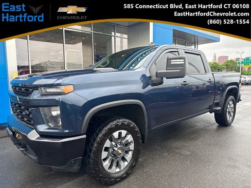 Used 2022 Chevrolet Silverado 2500 Custom w/ Custom Value Package AWD/4WD image 1
