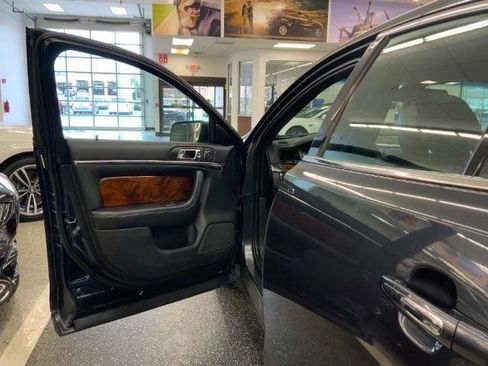 Used 2014 Lincoln MKS w/ Equipment Group 101A FWD image 28