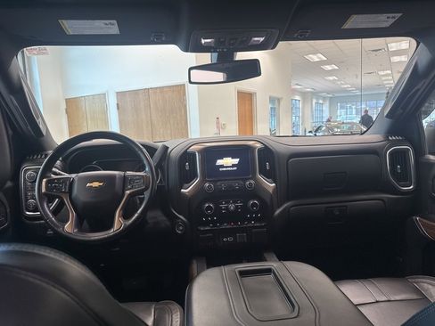 Used 2020 Chevrolet Silverado 1500 High Country w/ Max Trailering Package image 14