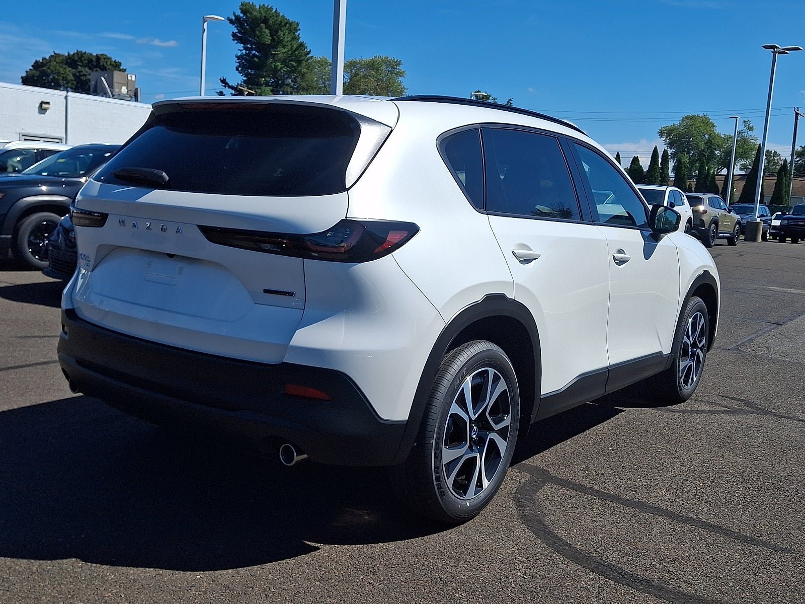 New 2026 MAZDA CX-5 Preferred AWD/4WD image 7