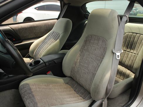 Used 2001 Chevrolet Camaro Z28 w/ Preferred Equipment Group 2 RWD image 16
