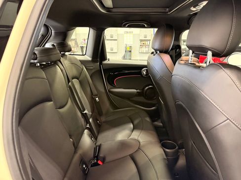 Certified 2023 MINI Cooper S FWD image 27
