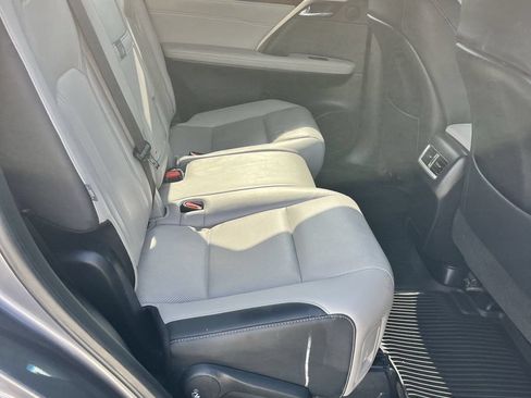 Used 2018 Lexus RX 350L FWD w/ Premium Package image 26