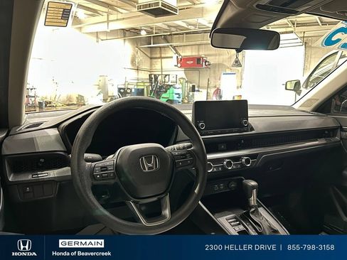 Used 2025 Honda CR-V EX image 15