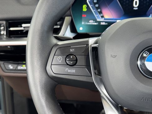 Certified 2025 BMW X2 xDrive28i image 22