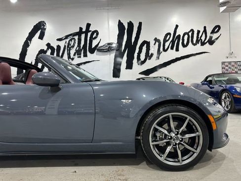 Used 2020 MAZDA MX-5 Miata RF Grand Touring image 5