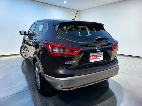 Used 2021 Nissan Rogue Sport S FWD image 5