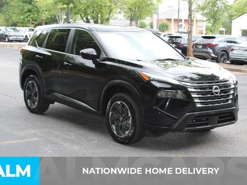 Used 2024 Nissan Rogue SV FWD image 5