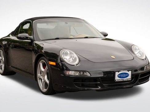 Used 2005 Porsche 911 Carrera RWD image 36