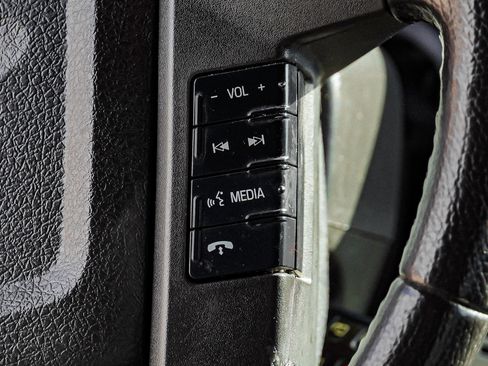 Used 2014 Ford F150 FX4 w/ Equipment Group 402A Luxury image 32