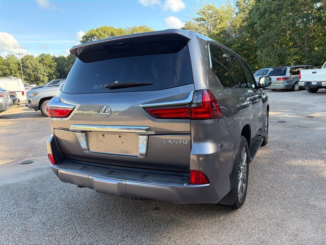 Used 2017 Lexus LX 570 4WD w/ Luxury Package image 7