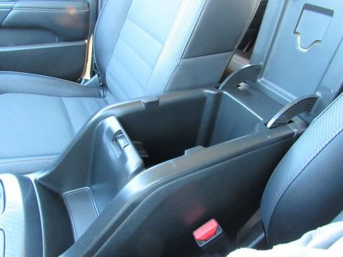 Used 2022 GMC Canyon AT4 image 27