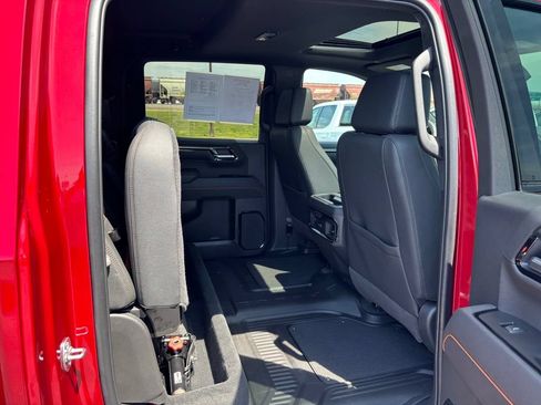 Used 2026 GMC Sierra 1500 AT4 w/ Technology Package AWD/4WD image 33