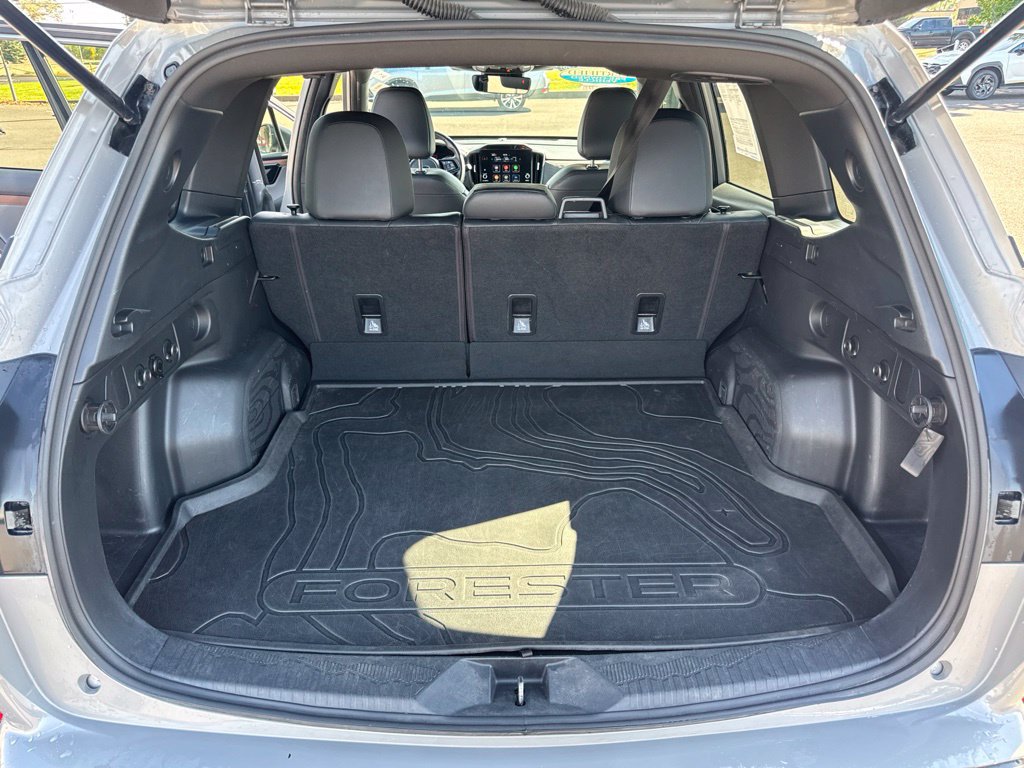 Used 2025 Subaru Forester Sport AWD/4WD image 12