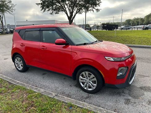 Used 2020 Kia Soul LX FWD image 8