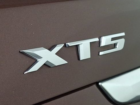 Used 2022 Cadillac XT5 Sportv w/ Technology Package AWD/4WD image 31