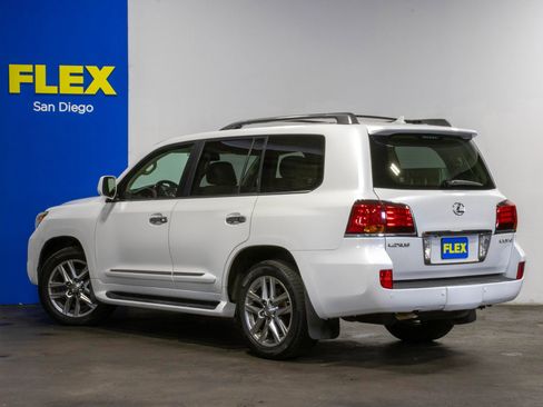 Used 2009 Lexus LX 570 4WD image 3