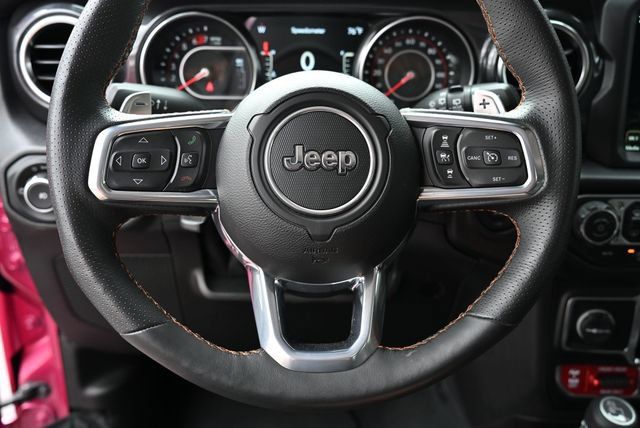 Used 2022 Jeep Wrangler Unlimited Rubicon w/ Xtreme Recon 35" Tire Package AWD/4WD image 39