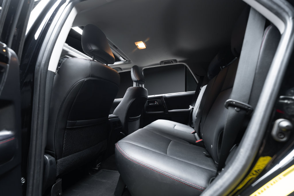 Used 2023 Toyota 4Runner TRD Off-Road Premium w/ Moonroof Package AWD/4WD image 40