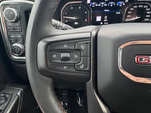 Used 2023 GMC Sierra 2500 AT4 w/ AT4 Premium Plus Package AWD/4WD image 27