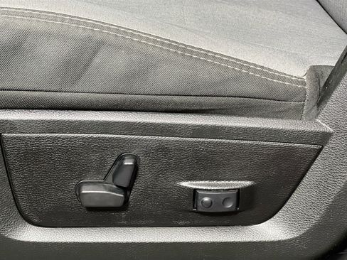 Used 2024 RAM 2500 Big Horn image 14