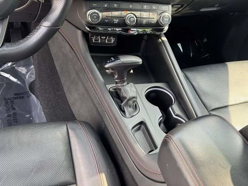 Used 2024 Dodge Durango GT AWD/4WD image 23