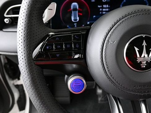 New 2025 Maserati Grecale Modena image 10