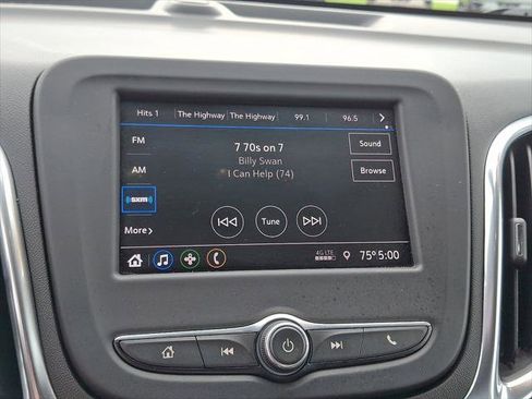 Used 2021 Chevrolet Equinox LT AWD/4WD image 17