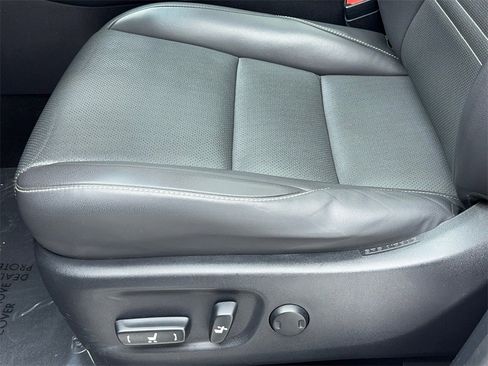 Used 2018 Lexus NX 300 FWD image 38