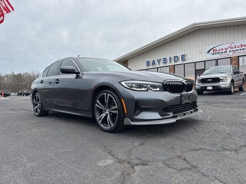 Used 2020 BMW 330i xDrive Sedan w/ Convenience Package image 2