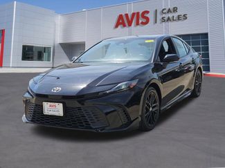 Used 2025 Toyota Camry SE video 1