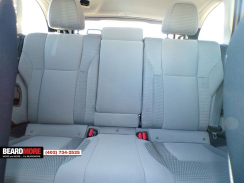 Used 2025 Subaru Outback Premium w/ Popular Package #1A image 18