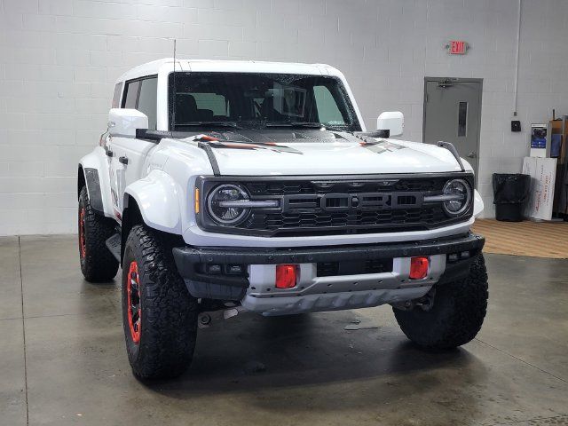Used 2025 Ford Bronco Raptor AWD/4WD image 4